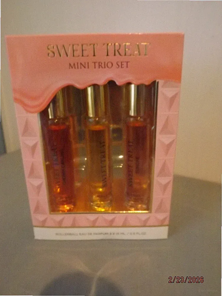 Sweet Treat Mini Rollerball Perfume Trio Set NEW
